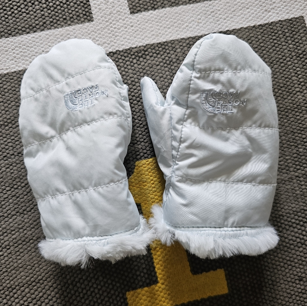 North Face Toddler mittens, size XS